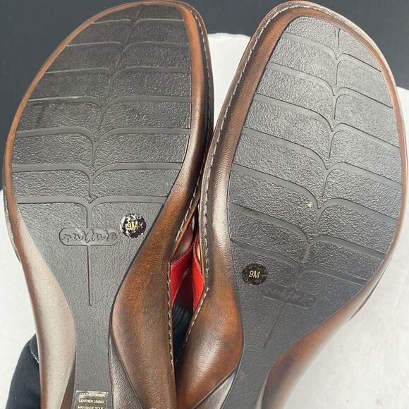 Nurture Women's size 9 M Red Leather Slip-On Sandals Open Toe low top. - Picture 5 of 15